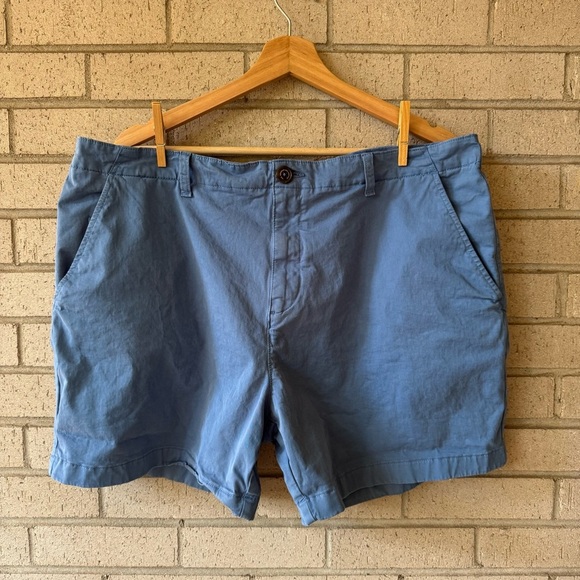 Chubbies Men’s Cobblestone Blue Casual Chino Shorts - Sz 40 with 5.5” inseam - Picture 1 of 8